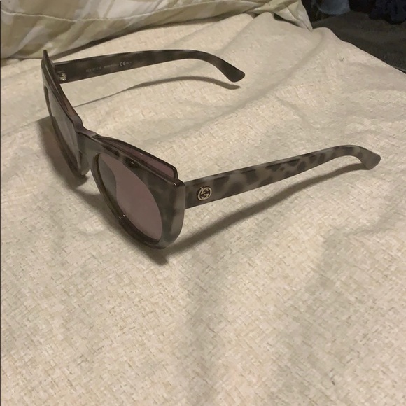 gucci sunglasses leopard